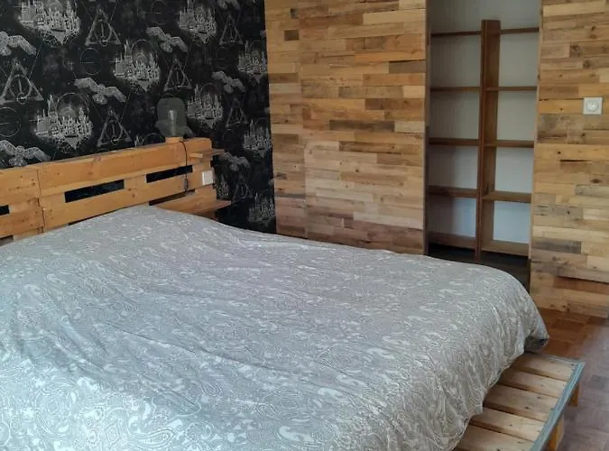 Pavillon 200m De La *